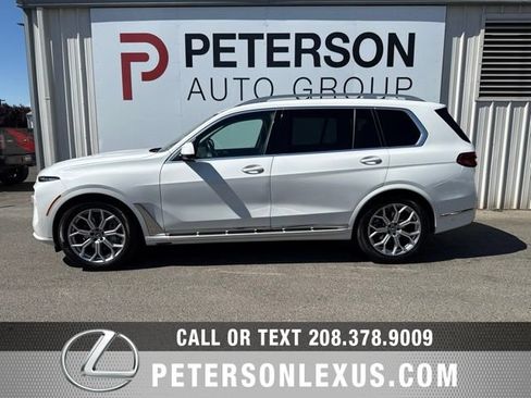 Used 2026 BMW X7 xDrive40i AWD/4WD image 7