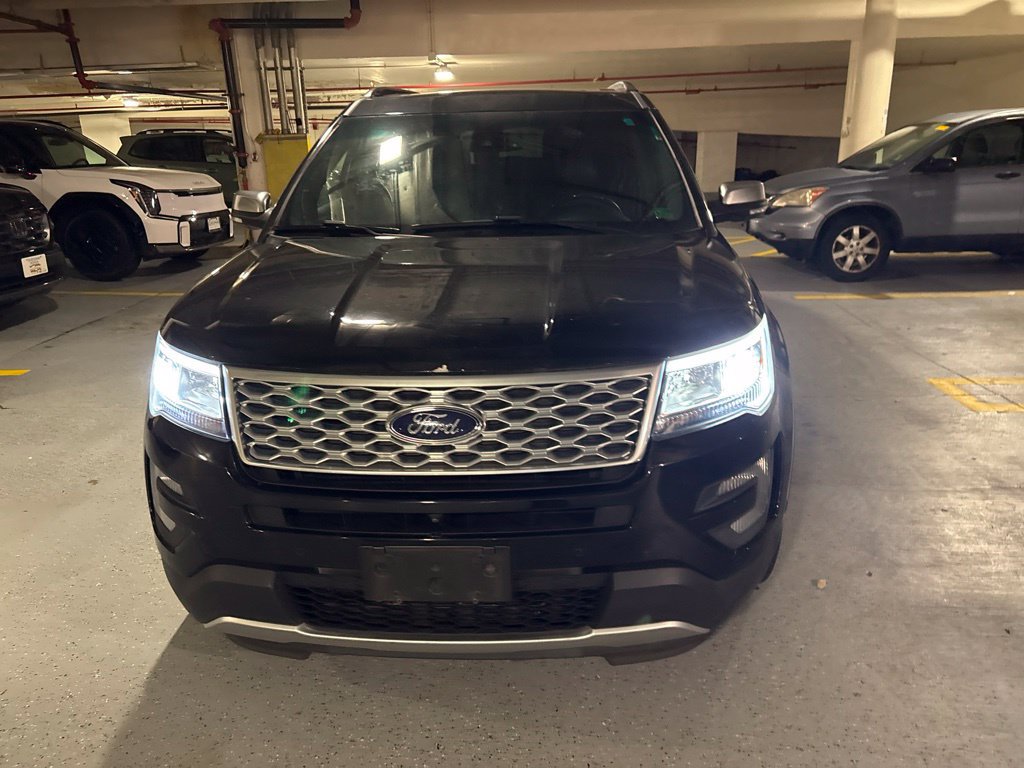 Used 2017 Ford Explorer Platinum AWD/4WD image 8
