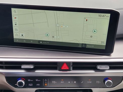 New 2026 Kia Sorento EX FWD image 13