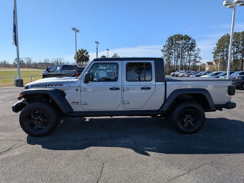 Used 2021 Jeep Gladiator Mojave image 7