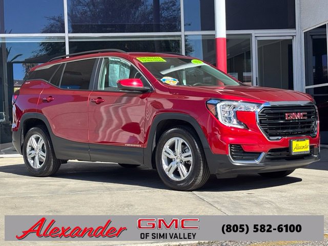 Used 2024 GMC Terrain SLE w/ Driver Convenience Package FWD image 1