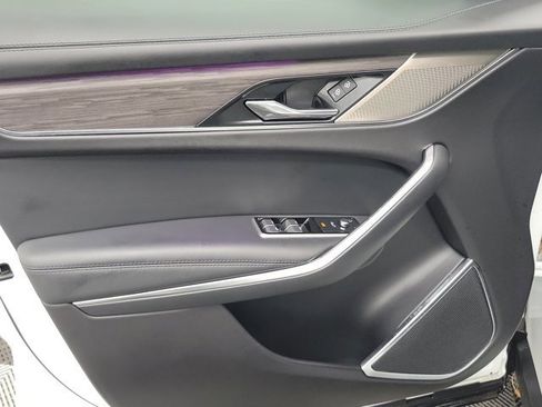 Used 2023 Jaguar F-PACE S image 18