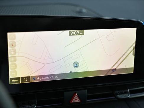 New 2025 Hyundai Elantra SEL image 14