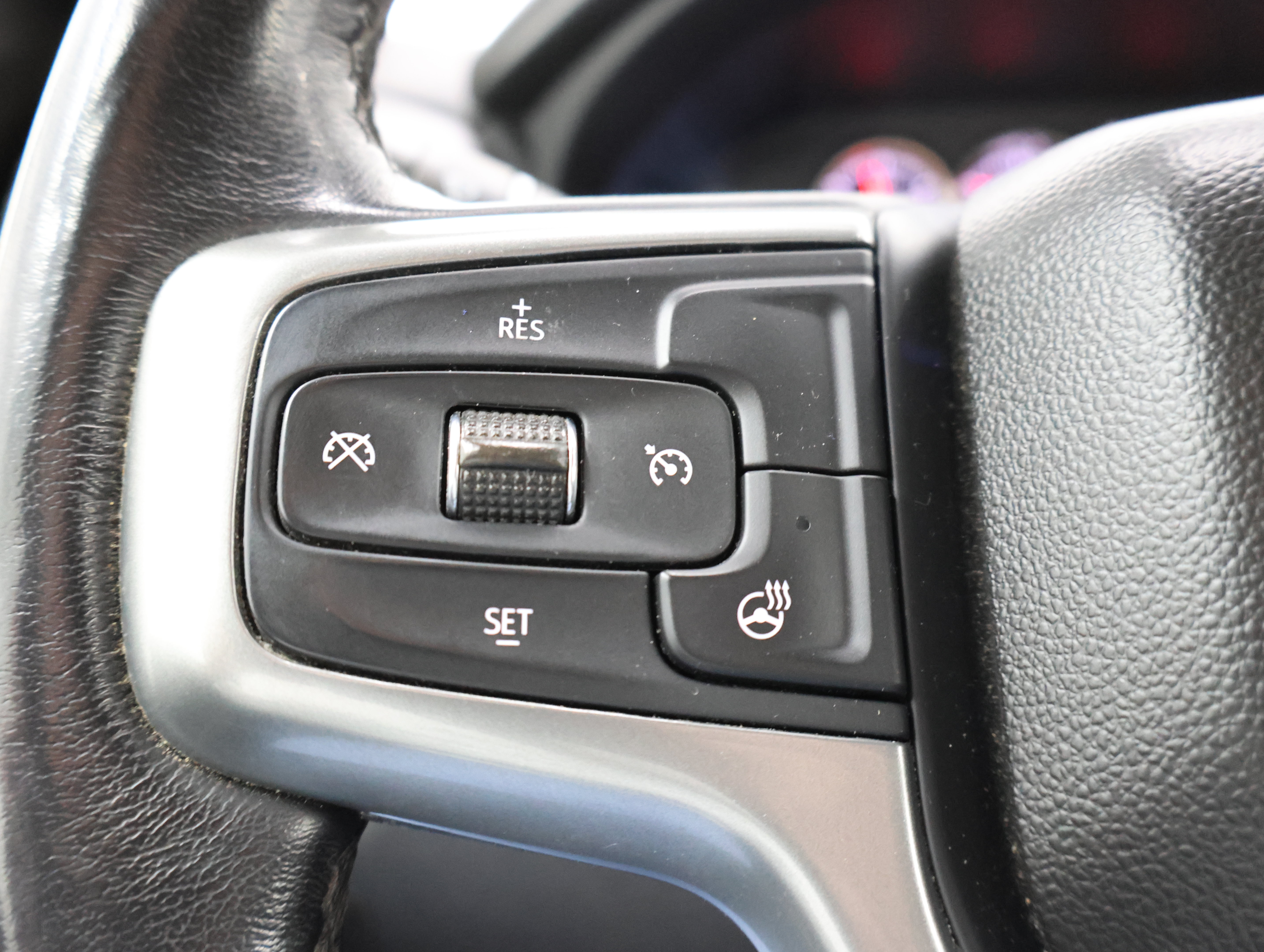 Used 2023 Chevrolet Silverado 2500 LT AWD/4WD image 15