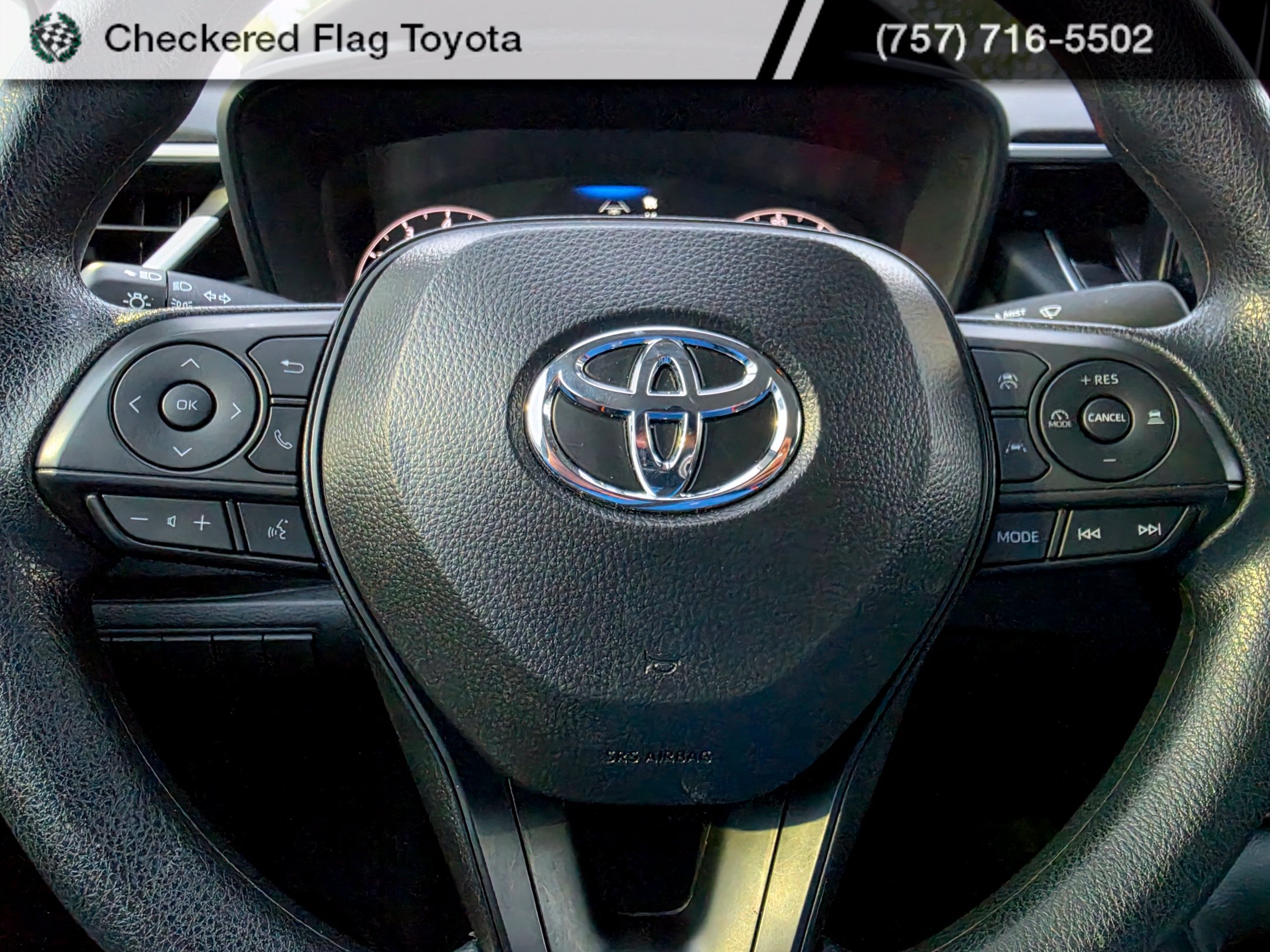 Certified 2025 Toyota Corolla LE w/ LE Premium Package FWD image 13
