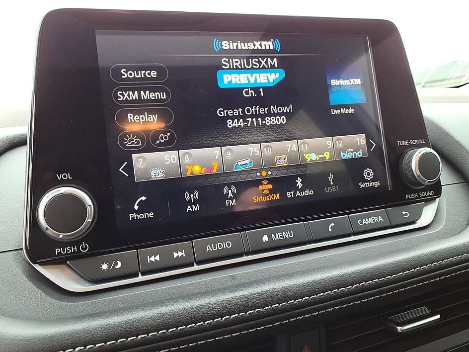 Used 2023 Nissan Rogue SV AWD/4WD image 28