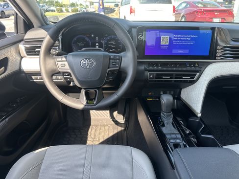 Used 2026 Toyota Camry XLE w/ Premium Plus Package FWD image 15