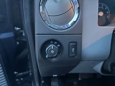 Used 2016 Ford F250 XLT w/ XTR Package image 19