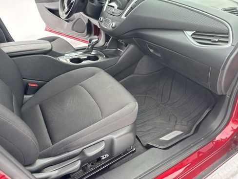 Used 2022 Chevrolet Malibu LT w/ LPO, Floor Liner Package image 22
