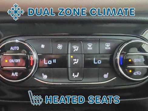 Used 2021 Buick Encore GX Select image 22