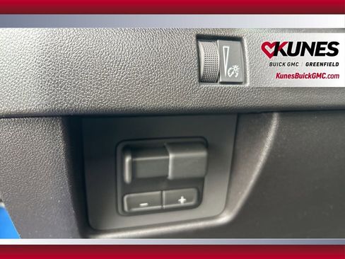 New 2026 GMC Canyon Elevation w/ Convenience Package image 23