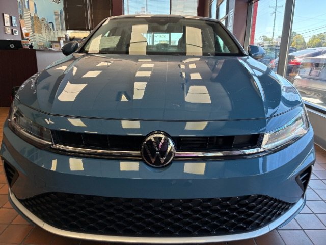 Used 2025 Volkswagen Jetta S FWD image 4