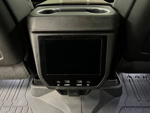 Used 2025 GMC Yukon Denali Ultimate w/ LPO, Floor Liner Package image 47
