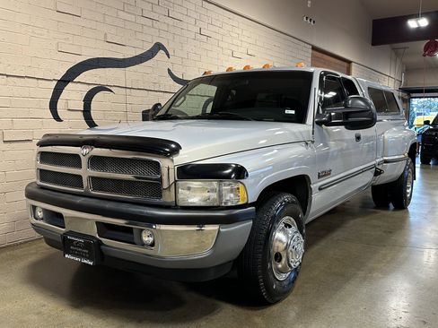 Used 1999 Dodge Ram 3500 Truck 2WD Quad Cab image 11