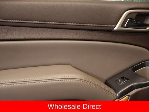 Used 2016 GMC Yukon Denali image 28