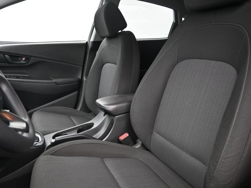 Used 2022 Hyundai Kona SEL FWD image 11