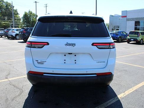 Used 2021 Jeep Grand Cherokee L Limited w/ Luxury Tech Group II AWD/4WD image 6