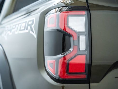Used 2025 Ford Ranger Raptor AWD/4WD image 8