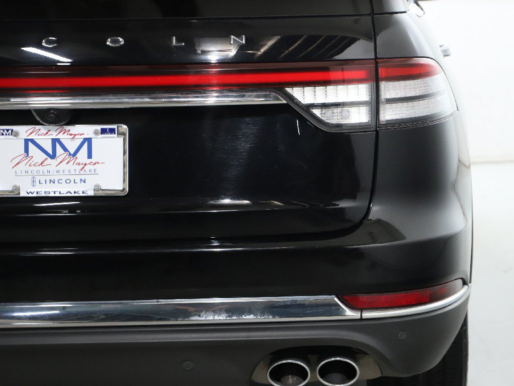 Used 2023 Lincoln Aviator AWD w/ Premium Package image 47