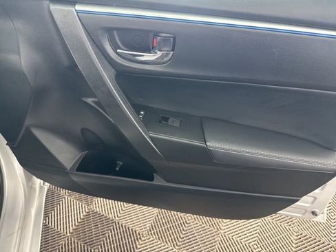 Used 2016 Toyota Corolla S image 27