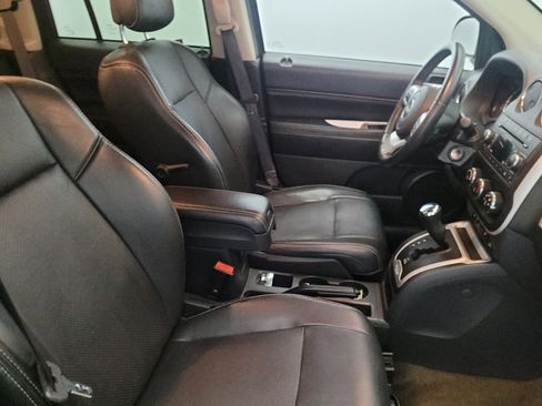 Used 2016 Jeep Compass High Altitude image 21