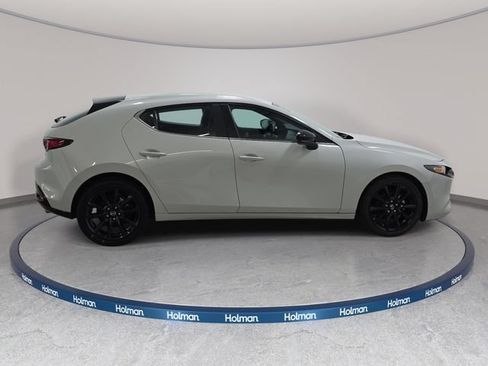 Used 2024 MAZDA MAZDA3 s FWD image 5