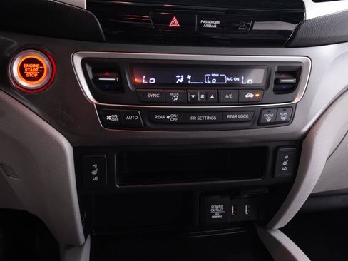 Used 2016 Honda Pilot EX-L image 17