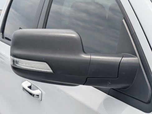 Used 2019 RAM 1500 Big Horn AWD/4WD image 11