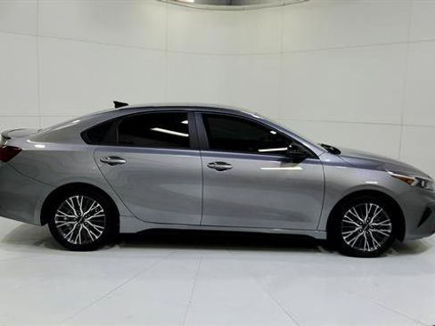 Used 2023 Kia Forte GT-Line FWD image 8