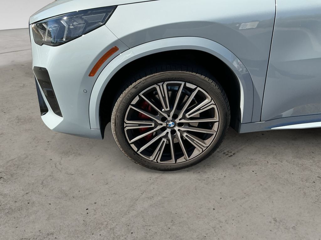 Used 2025 BMW X2 xDrive28i w/ Premium Package AWD/4WD image 9