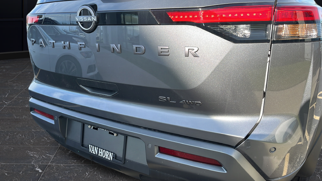 New 2026 Nissan Pathfinder SL AWD/4WD image 35