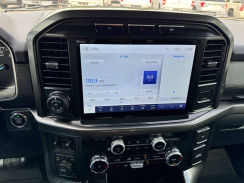 Used 2023 Ford F150 XLT AWD/4WD image 23