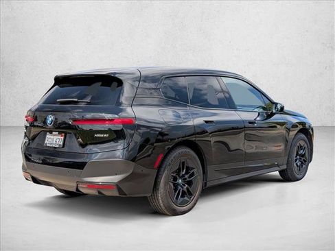 Certified 2024 BMW iX xDrive50 w/ Convenience Package AWD/4WD image 5