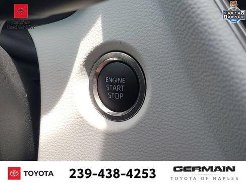 Used 2025 Toyota Corolla SE FWD image 32