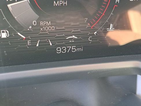 Used 2024 GMC Acadia Denali image 24