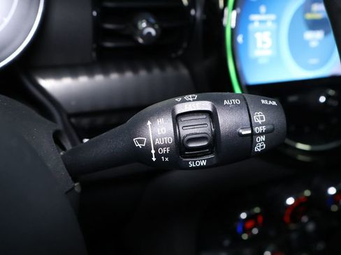 Used 2022 MINI Cooper Clubman S image 25