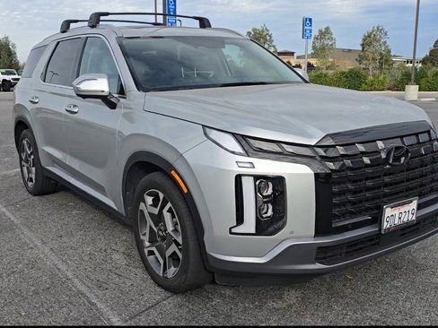 Used 2023 Hyundai Palisade SEL w/ Premium Package image 1