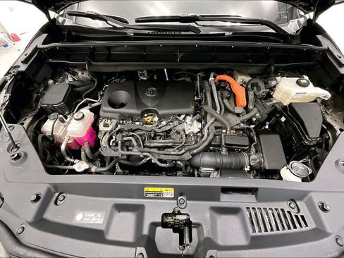 Used 2023 Toyota Highlander Platinum image 9