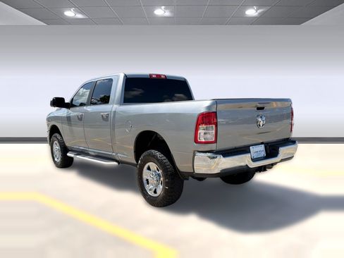 Used 2022 RAM 2500 Lone Star AWD/4WD image 3