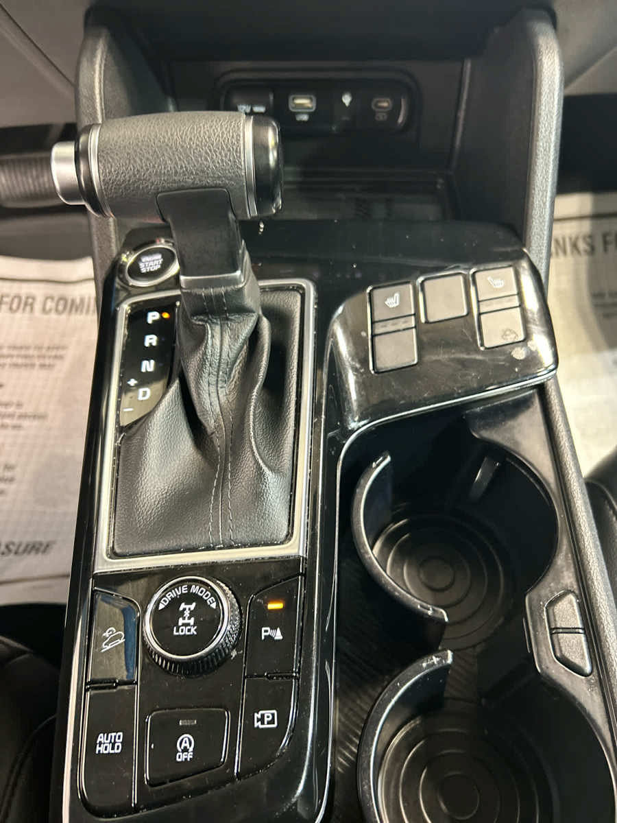 Used 2024 Kia Sportage EX AWD/4WD image 6