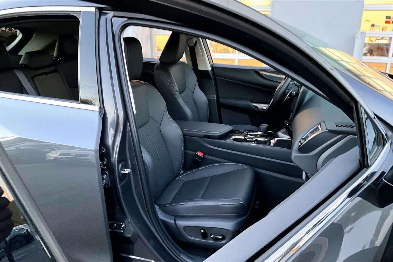 Certified 2026 Lexus NX 350 AWD w/ Accessory Package (2T) image 29