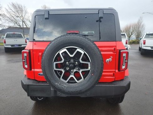 New 2024 Ford Bronco Outer Banks image 12