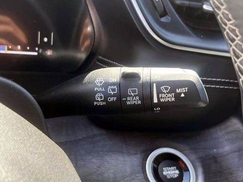 Used 2021 Jeep Grand Cherokee L Limited AWD/4WD image 23