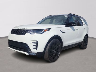 New 2025 Land Rover Discovery Dynamic SE