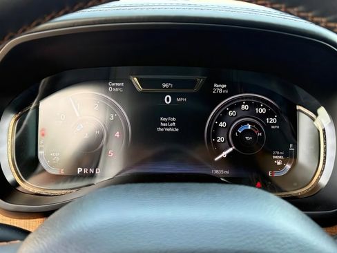Used 2023 RAM 2500 Limited AWD/4WD image 18