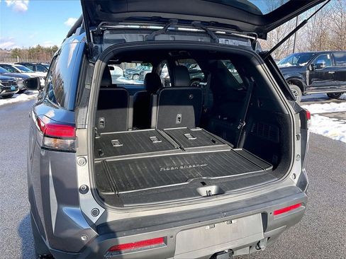 Used 2024 Nissan Pathfinder Rock Creek image 37
