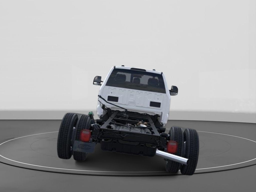New 2026 Ford F550 Luxury RWD image 5