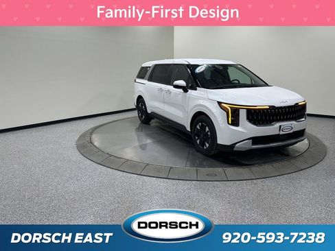 New 2026 Kia Carnival LXS image 3