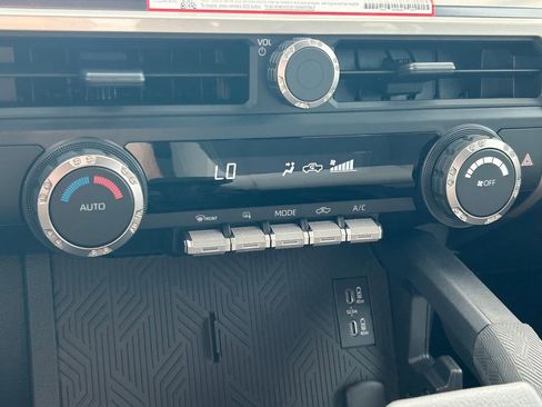 New 2026 Toyota Tacoma TRD Off-Road AWD/4WD image 33