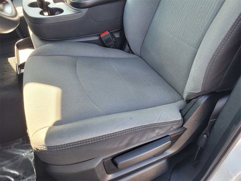 Used 2022 RAM 2500 Big Horn image 10